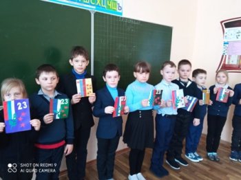 Открытки ко Дню защитника Отечества