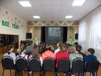 Дискуссионный киноклуб