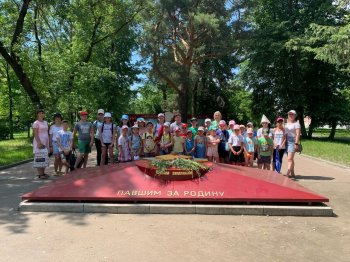 Посещение мемориального комплекса