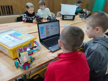 Региональный конкурс по робототехнике "AR_ROBO"